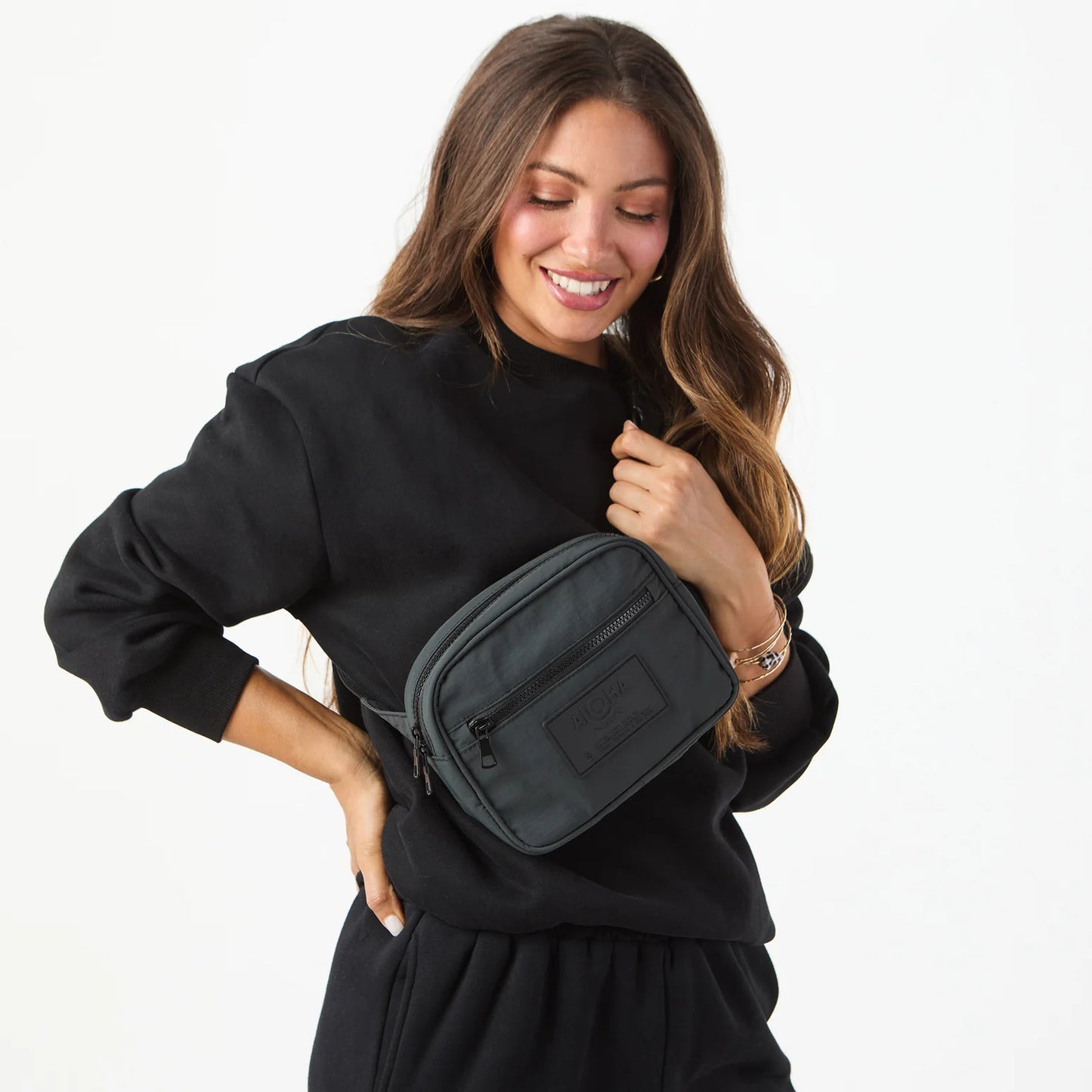 ALOHA MONOCHROME KEEP IT LIGHT HIP PACK