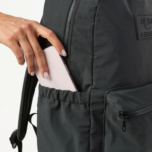 ALOHA MONOCHROME KEEP IT LIGHT BACKPACK
