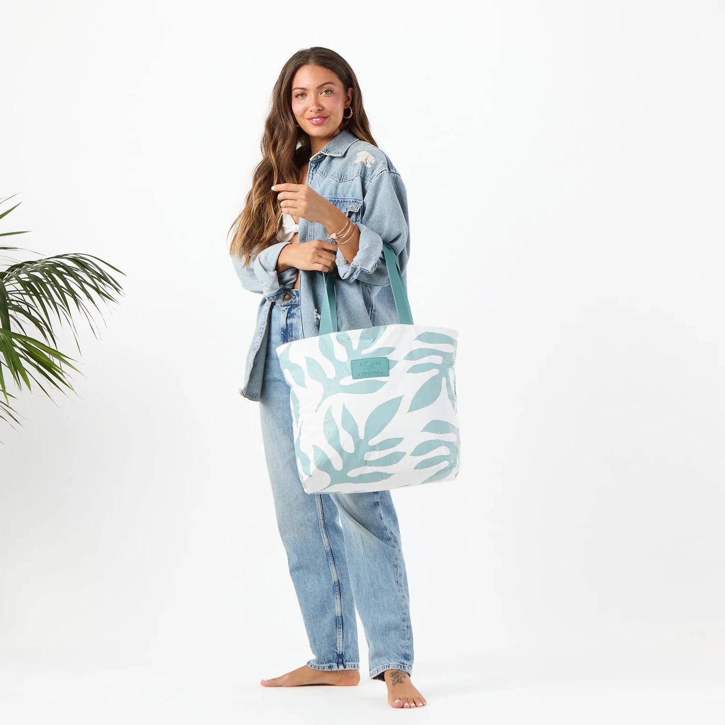 ALOHA OLA DAY TRIPPER