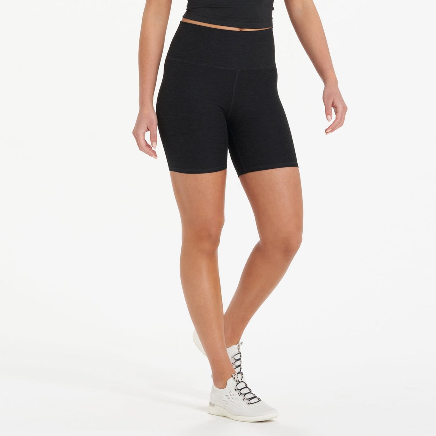 VUORI SHORT CLEAN ELEVATION