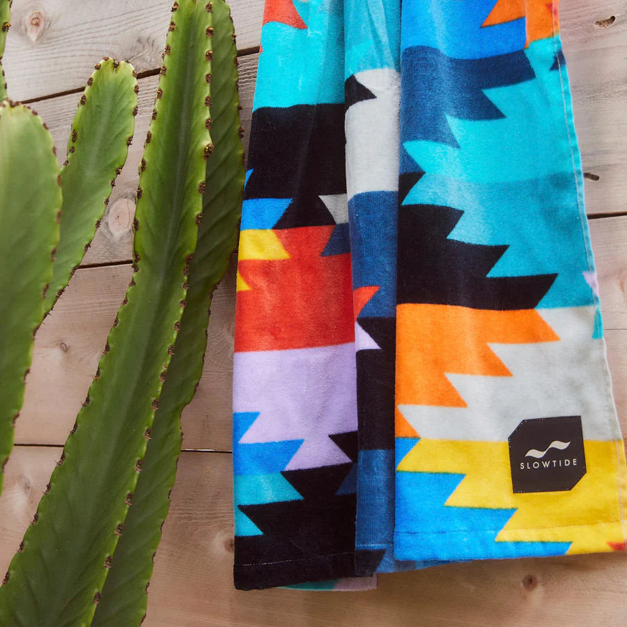 SLOWTIDE TOWEL STACKED