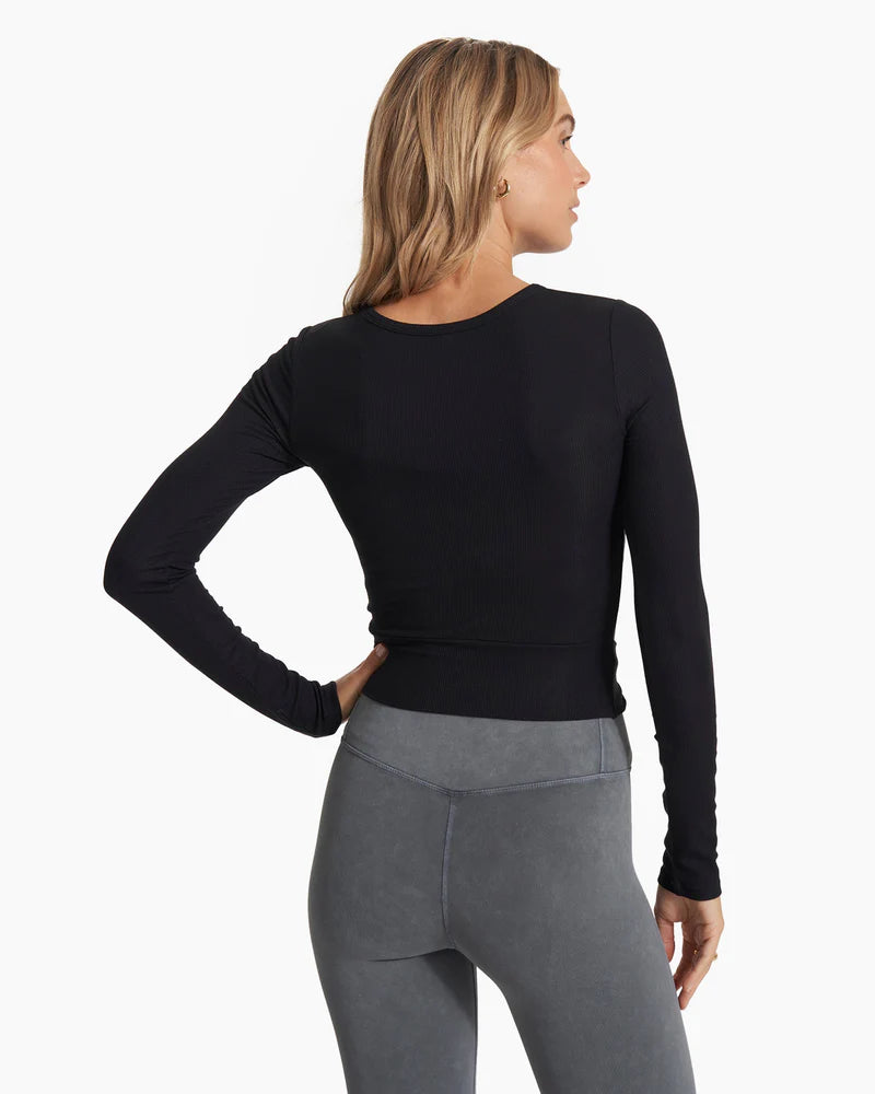 VUORI TEE COVE TWIST