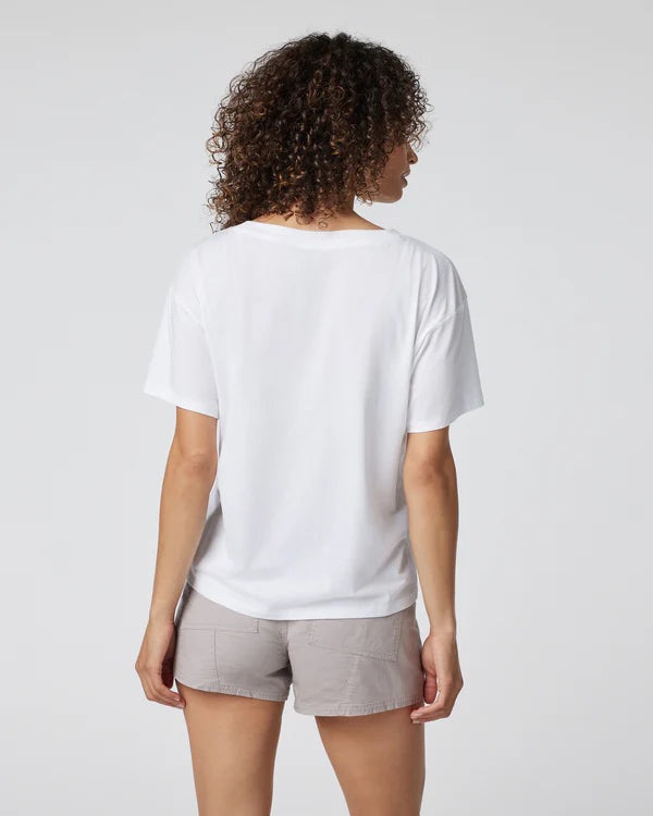 VUORI TEE SUTTON V-NECK