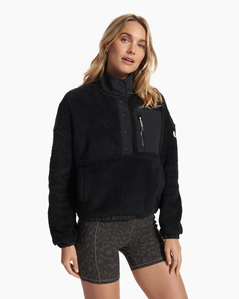 VUORI JACKET COZY SHERPA POPOVER