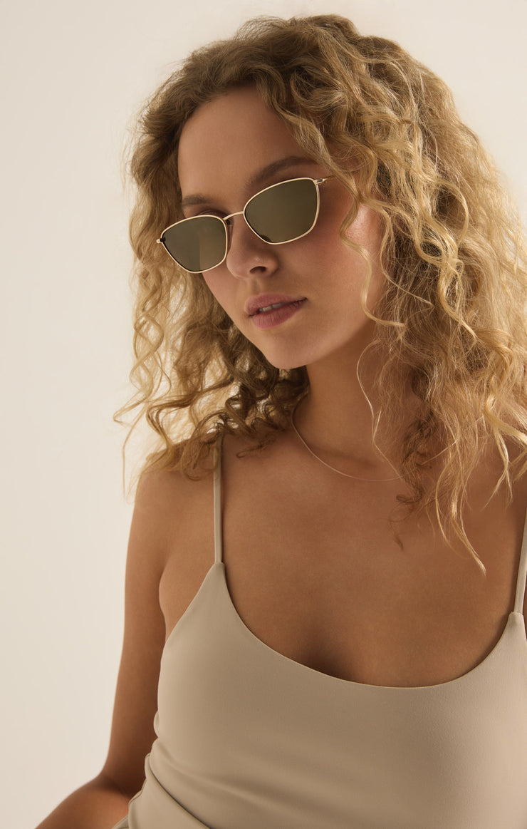 Z SUPPLY SUNGLASS CATWALK